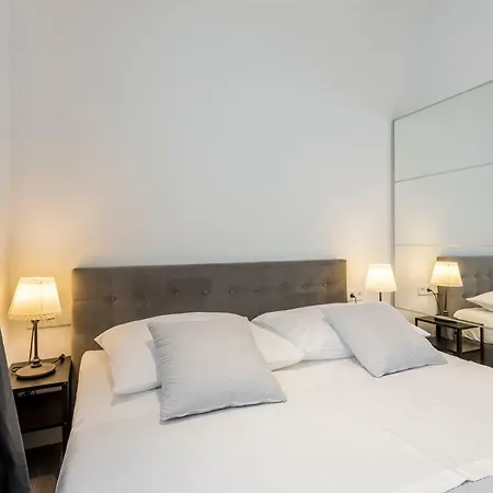 Seahouse H.a.w.k. بيساك