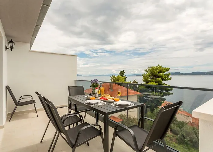 Seahouse H.a.w.k. بيساك