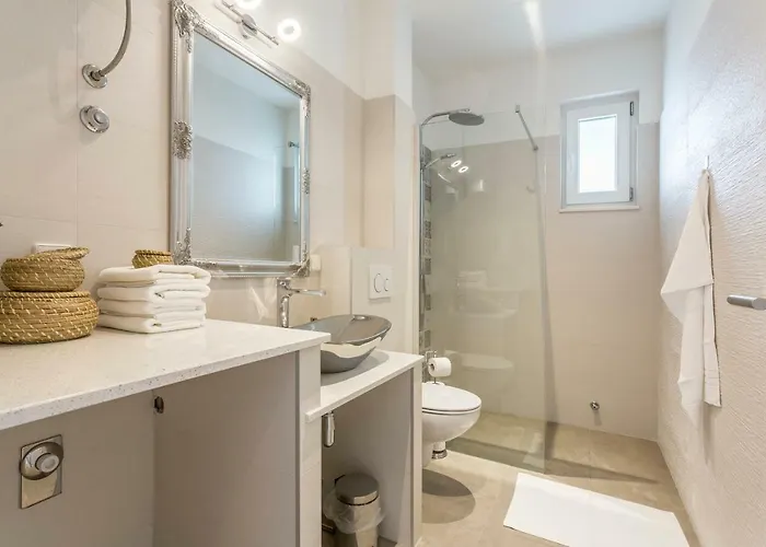 شقة Seahouse H.a.w.k. بيساك