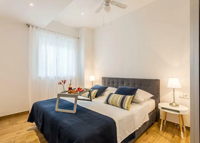 شقة Seahouse H.a.w.k. بيساك