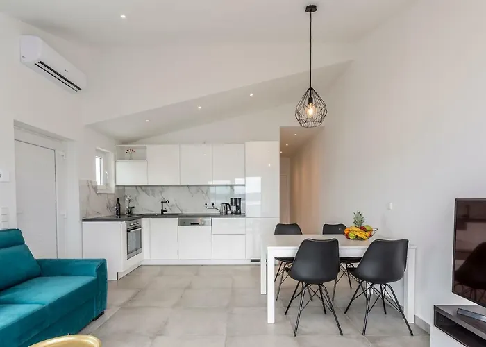 Seahouse H.a.w.k. شقة بيساك