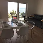 Seahouse H.a.w.k. Apartman *